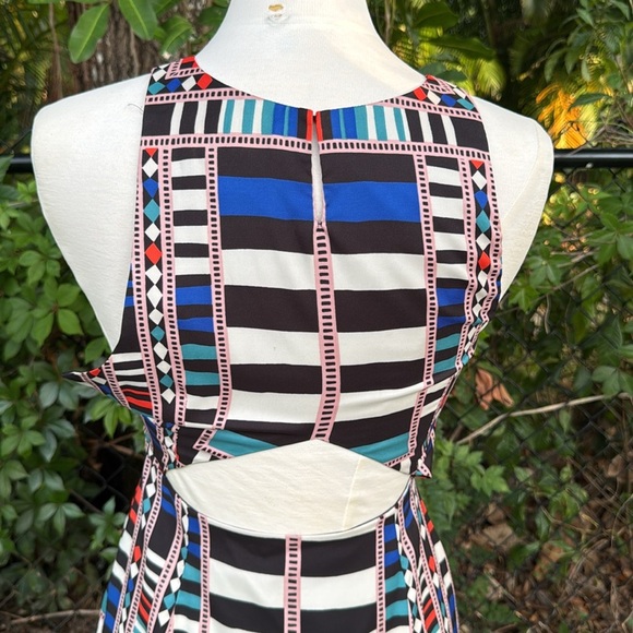 Mara Hoffman Cut Out Column Maxi, size 4 - Picture 8 of 9